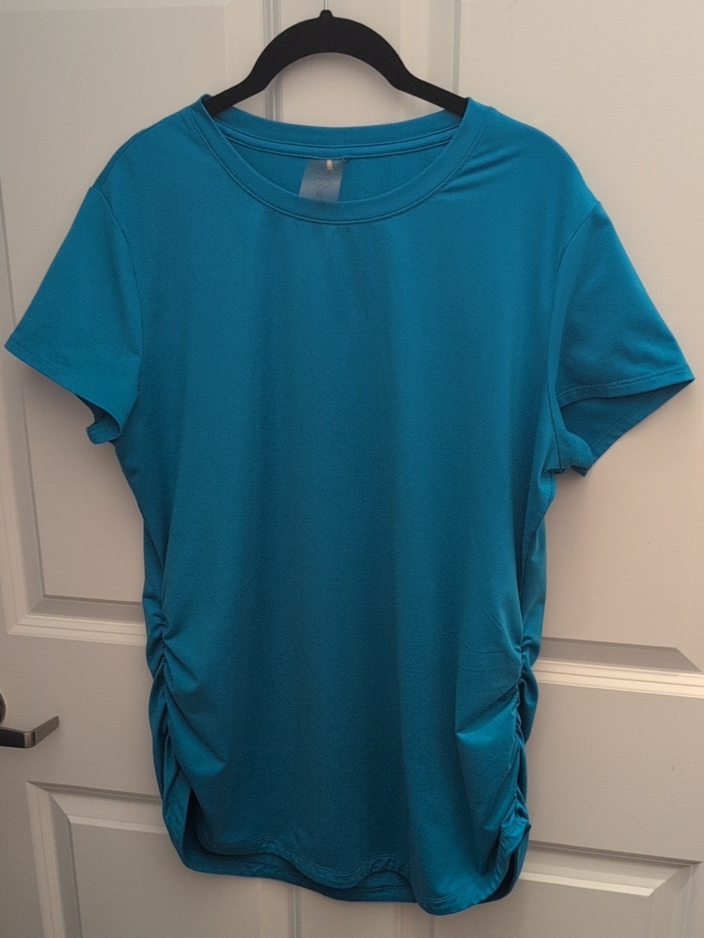 CALIA by Carrie Underwood Teal Short Sleeve Ruched Side Top